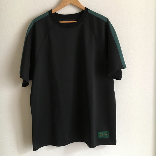 Deviluse(デビルユース)の美品 Deviluse デビルユース Line T-shirts ブラック メンズのトップス(Tシャツ/カットソー(半袖/袖なし))の商品写真