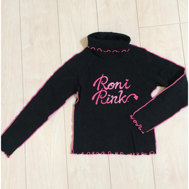 RONI(ロニィ)のRONI ロンT Mサイズ キッズ/ベビー/マタニティのキッズ服女の子用(90cm~)(Tシャツ/カットソー)の商品写真