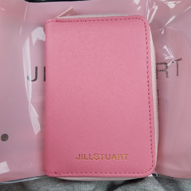 JILLSTUART(ジルスチュアート)のJILLSTUARTマルチカードケース レディースのファッション小物(名刺入れ/定期入れ)の商品写真