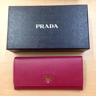 プラダ(PRADA)のプラダ ダブルホック 長財布(財布)