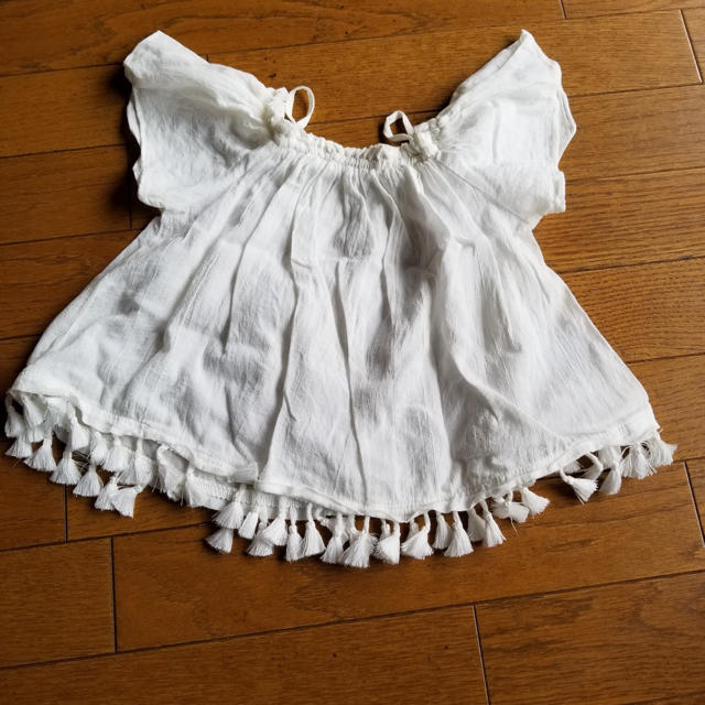 petit main(プティマイン)のオフショルショートパンツセット キッズ/ベビー/マタニティのキッズ服女の子用(90cm~)(Tシャツ/カットソー)の商品写真