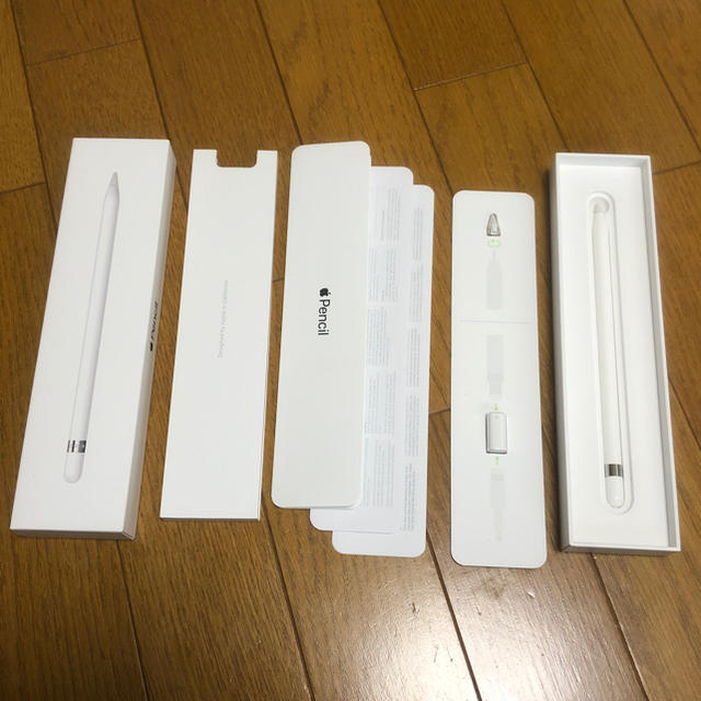 Apple(アップル)のApple Pencil スマホ/家電/カメラのPC/タブレット(タブレット)の商品写真