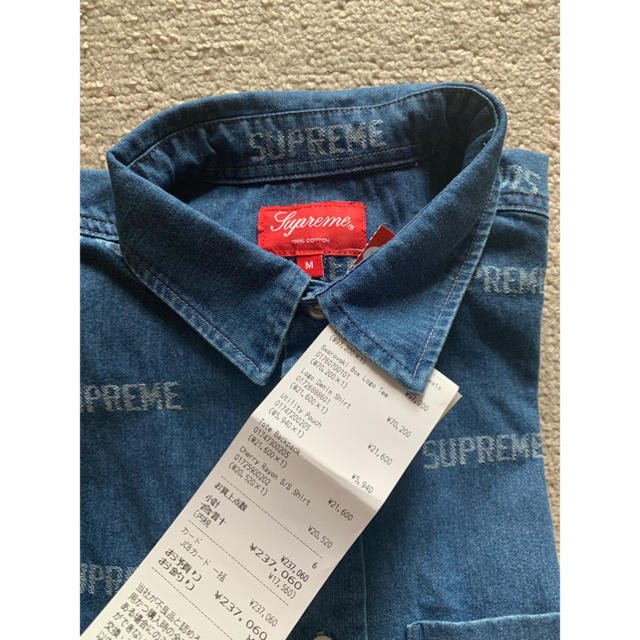 Supreme(シュプリーム)のYMハイツ様専用 supreme Logo Denim Shirt メンズのジャケット/アウター(Gジャン/デニムジャケット)の商品写真