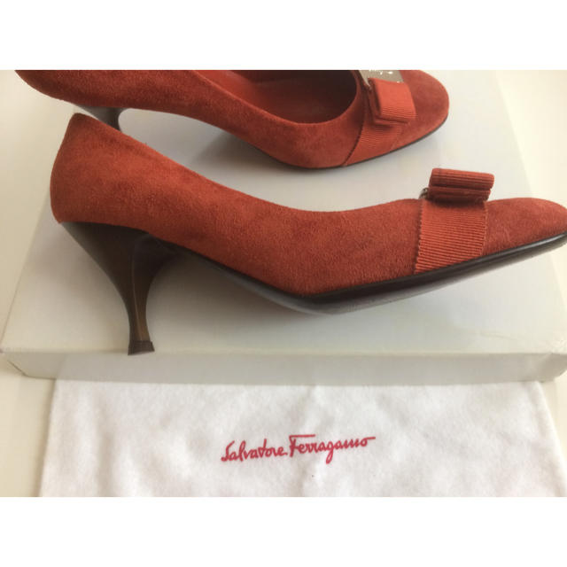 Salvatore Ferragamo(サルヴァトーレフェラガモ)のM@i♡様専用 レディースの靴/シューズ(ハイヒール/パンプス)の商品写真