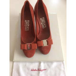 サルヴァトーレフェラガモ(Salvatore Ferragamo)のM@i♡様専用(ハイヒール/パンプス)