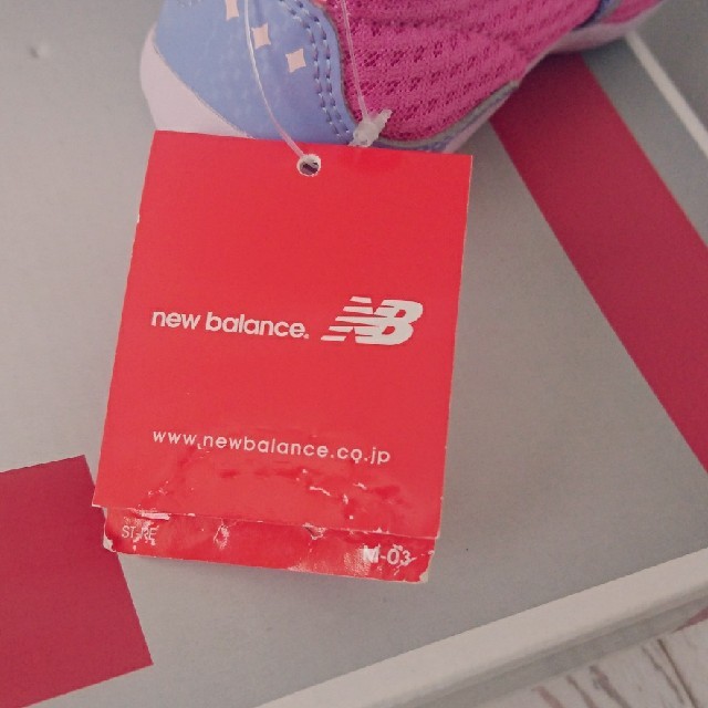 New Balance(ニューバランス)のニューバランス未使用タグ付き☆メッシュサマーシューズ17cm キッズ/ベビー/マタニティのキッズ靴/シューズ(15cm~)(スニーカー)の商品写真