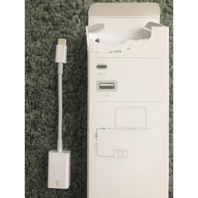 Apple(アップル)のUSB-C to USB Apple スマホ/家電/カメラのPC/タブレット(PC周辺機器)の商品写真