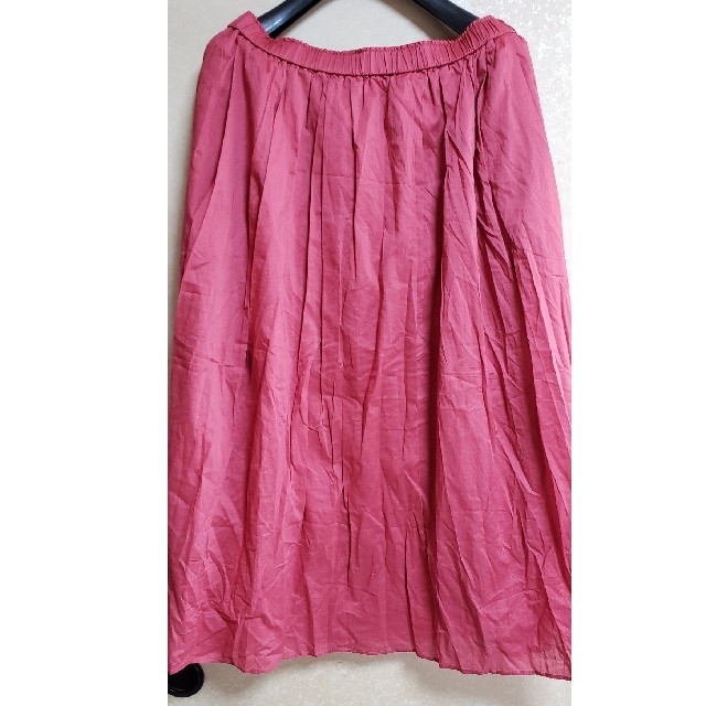 UNIQLO(ユニクロ)のUNIQLO　スカート☆ レディースのスカート(ひざ丈スカート)の商品写真