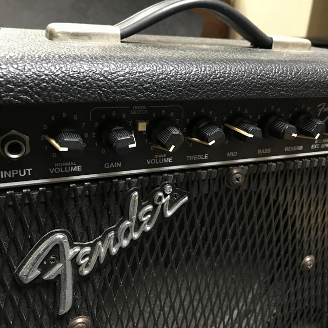 Fender(フェンダー)のFender  家庭用アンプ  オーバードライブ EQ リバーブ付き 楽器のギター(ギターアンプ)の商品写真