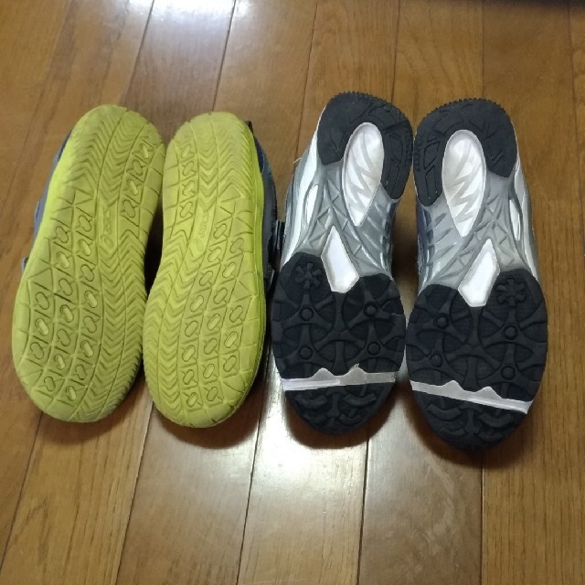 asics(アシックス)のアシックス　スニーカー　サンダル　セット キッズ/ベビー/マタニティのキッズ靴/シューズ(15cm~)(スニーカー)の商品写真