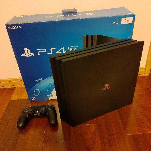 PS4 Pro CUH7000B