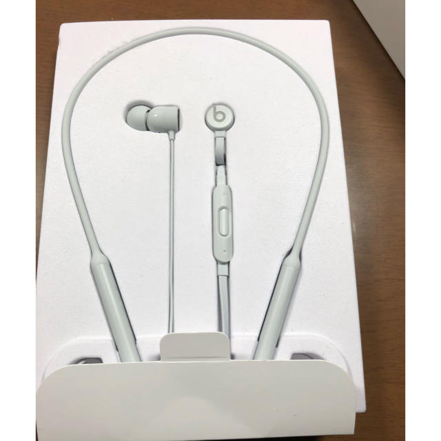 専用 BeatsX サテンシルバー