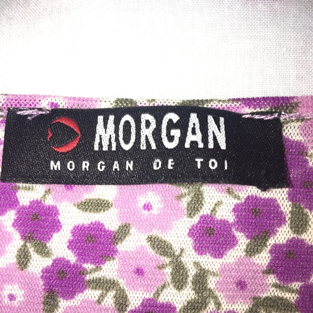 MORGAN(モルガン)の5/3〜㊗️限定価格にて  ❤️MORGAN❤️お花柄トップス レディースのトップス(カットソー(長袖/七分))の商品写真