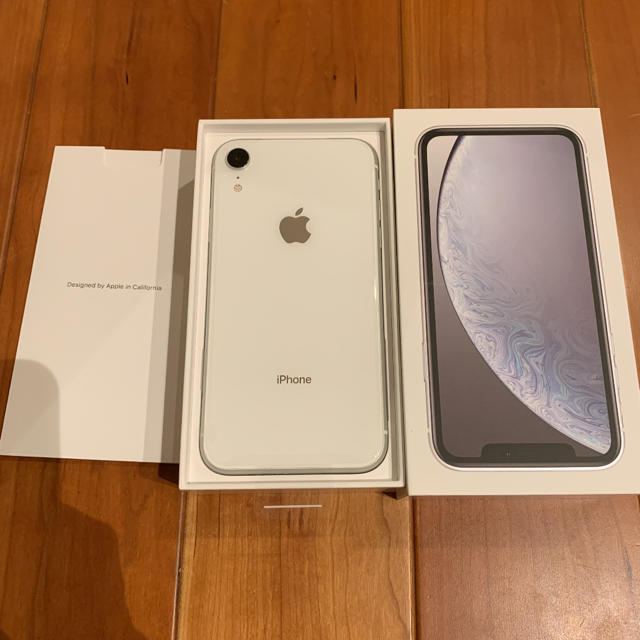 iPhone XR 128G white NTT Docomo