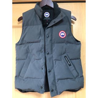 カナダグース(CANADA GOOSE)のカナダグース  ダウンベストXS 正規品(ダウンベスト)