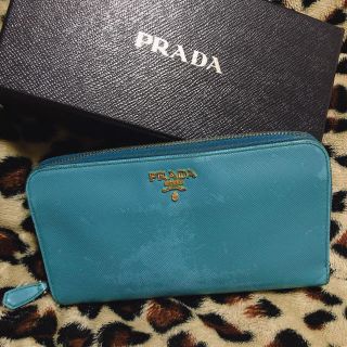 プラダ(PRADA)のプラダ 長財布(財布)