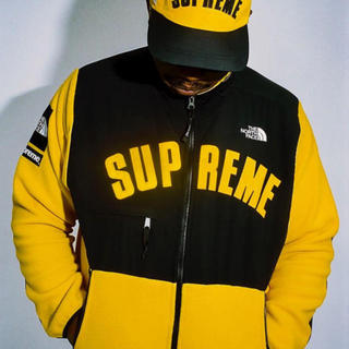 シュプリーム(Supreme)のSupreme x The north faceフリース黄色(パーカー)