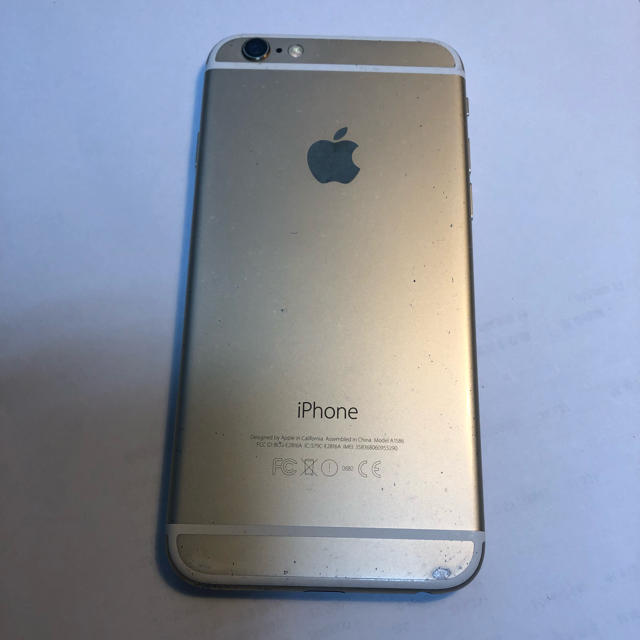 iPhone(アイフォーン)のiPhone 6 Gold 64 GB スマホ/家電/カメラのスマートフォン/携帯電話(スマートフォン本体)の商品写真