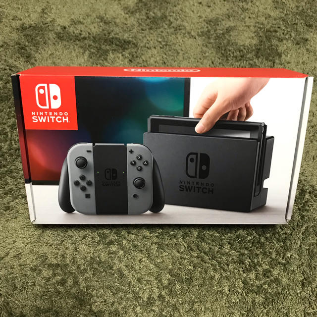 Nintendo Switch(ニンテンドースイッチ)のNintendo Switch【Joy-Con (L) / (R) グレー】 エンタメ/ホビーのゲームソフト/ゲーム機本体(家庭用ゲーム機本体)の商品写真