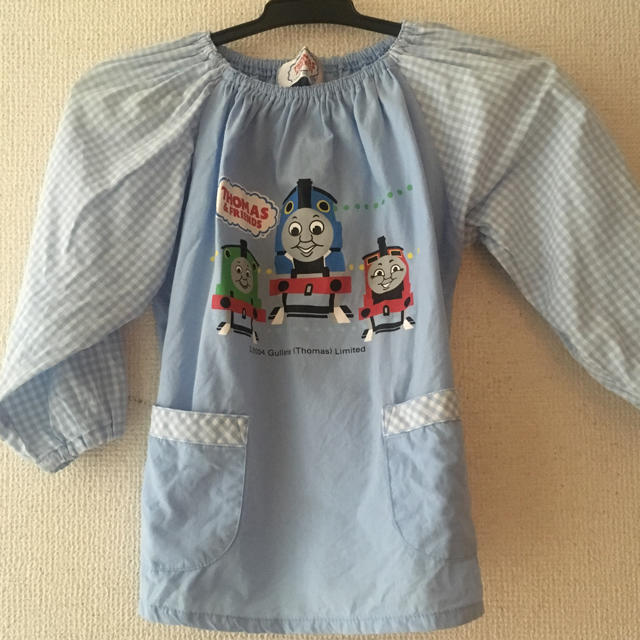 トーマス スモック キッズ/ベビー/マタニティのキッズ服男の子用(90cm~)(その他)の商品写真