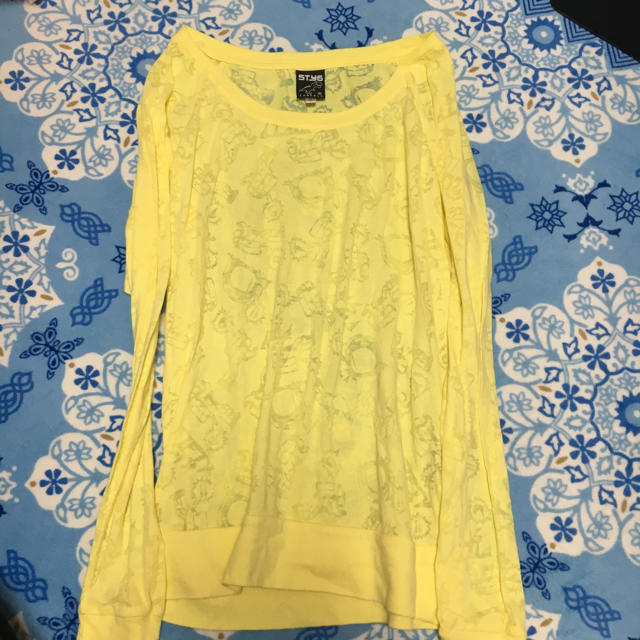 今月処分 イエロー ロンＴ レディースのトップス(Tシャツ(長袖/七分))の商品写真