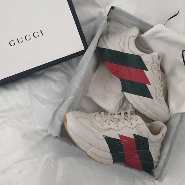 予約中!】 - Gucci GUCCI ライトン スニーカー スニーカー - rinsa.ca