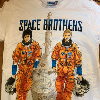 宇宙兄弟 Tシャツ Mサイズ の通販｜ラクマ