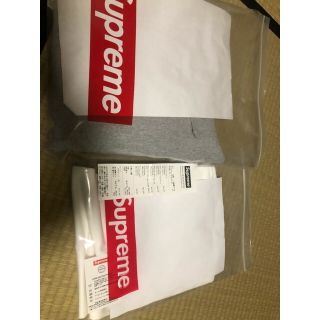 シュプリーム(Supreme)のSupreme Swarovski Box Logo セット(パーカー)