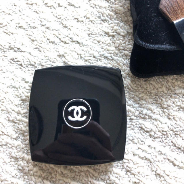 CHANEL(シャネル)の【CHANEL】フェイスパウダー コスメ/美容のベースメイク/化粧品(フェイスパウダー)の商品写真