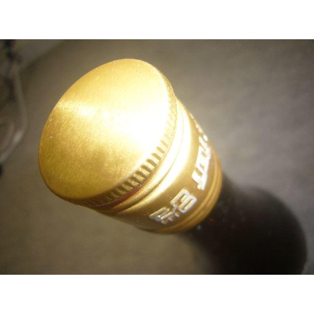 未開栓 紹興酒 古式 紹興大越貴酒8年 1997 昔のラベルの通販 by 未開栓 紹興酒 古式 紹興大越貴酒8年 1997 昔のラベルの通販 by