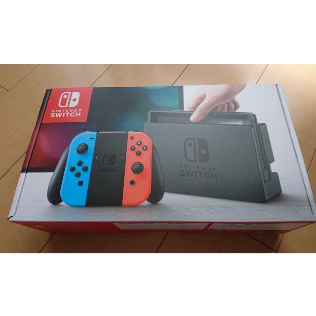 新品 Nintendo switch  ネオン