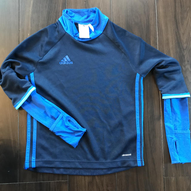 adidas(アディダス)のアディダス  ラッシュガード キッズ/ベビー/マタニティのキッズ服男の子用(90cm~)(水着)の商品写真