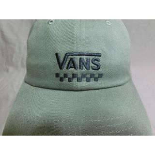 ヴァンズ(VANS)のバンズ ロゴ&チェッカー柄 刺繍付 キャップ オリーブ(キャップ)