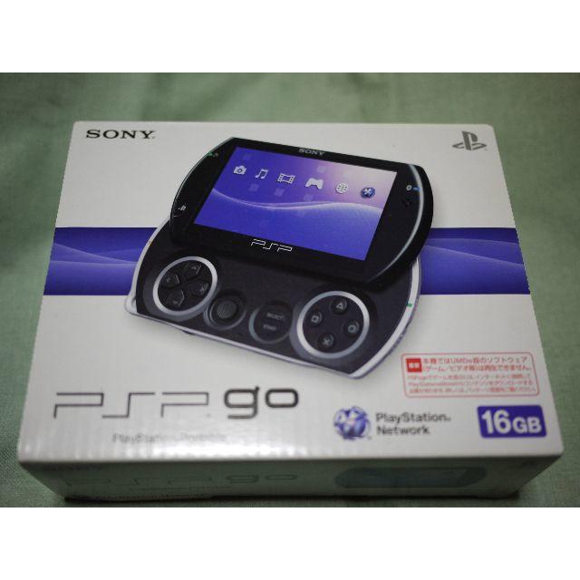 PSP GO　本体　綺麗です エンタメ/ホビーのゲームソフト/ゲーム機本体(携帯用ゲーム機本体)の商品写真