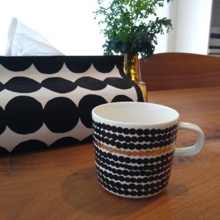 マリメッコ(marimekko)の【新品未開封】10周年限定　Siirtolapuutarha コーヒーカップ(グラス/カップ)