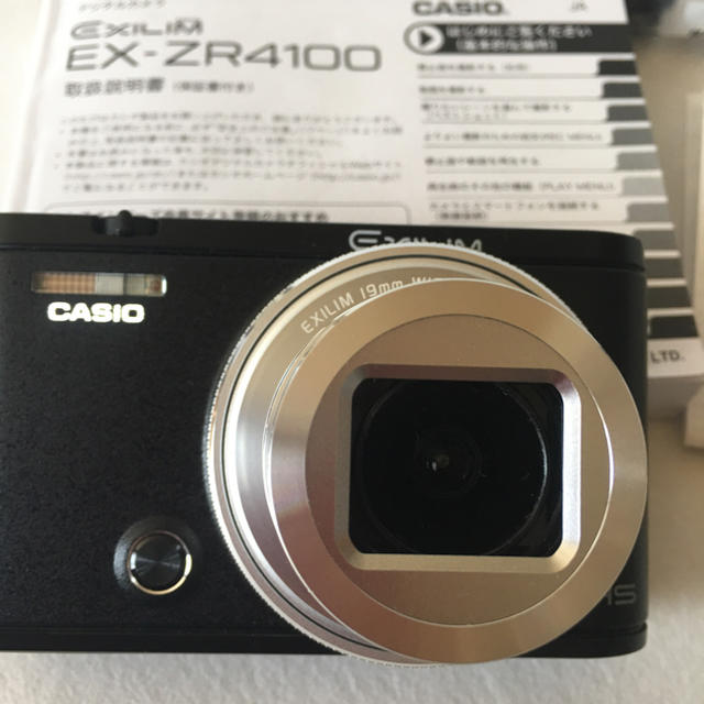 CASIO(カシオ)のCASIO カシオ デジタルカメラ EX-ZR4100 スマホ/家電/カメラのカメラ(コンパクトデジタルカメラ)の商品写真