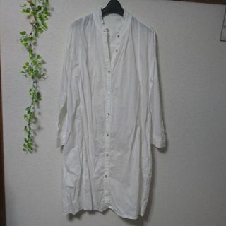 ダブルクローゼット(w closet)のダブルクローゼット フリルロングシャツ【お値下げ】(ひざ丈ワンピース)