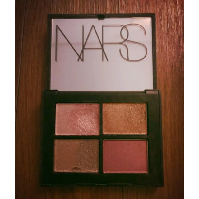 NARS アイシャドウ 3972 シンガポール