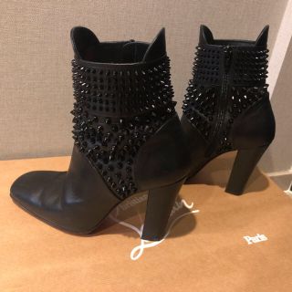 クリスチャンルブタン(Christian Louboutin)の(美品)ルブタンブーツ(ブーツ)