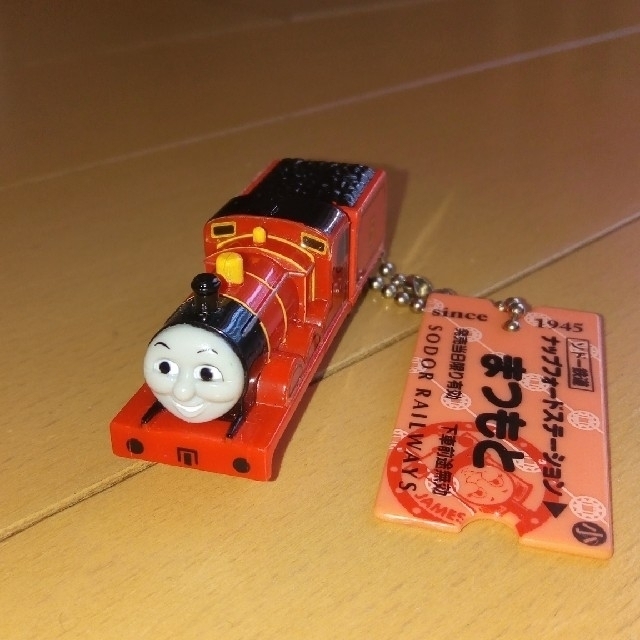 機関車トーマス　キーホルダー キッズ/ベビー/マタニティのおもちゃ(電車のおもちゃ/車)の商品写真
