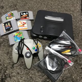 ニンテンドウ64(NINTENDO 64)のニンテンドー64 ソフトセット(家庭用ゲーム機本体)