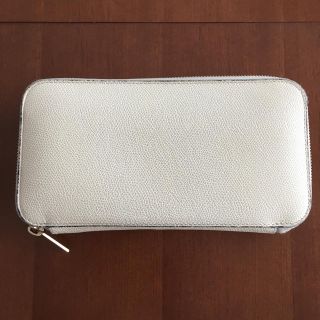 ヴァレクストラ(Valextra)のValextra 長財布 ホワイト(財布)