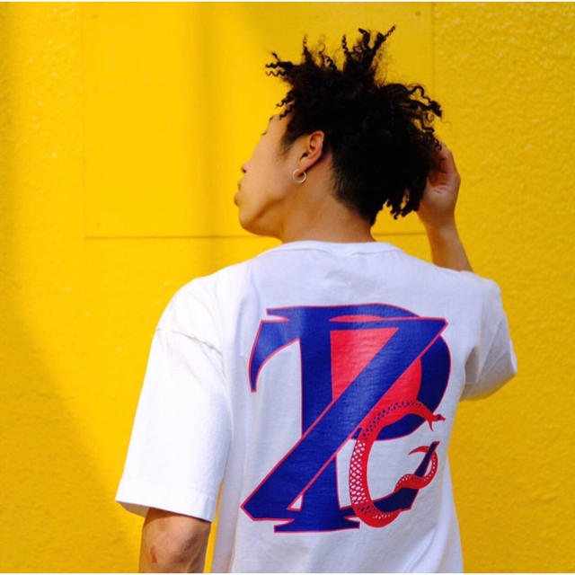 Champion(チャンピオン)のchampion verdyZEPANESE CLUB ガールズドントクライXL メンズのトップス(Tシャツ/カットソー(半袖/袖なし))の商品写真