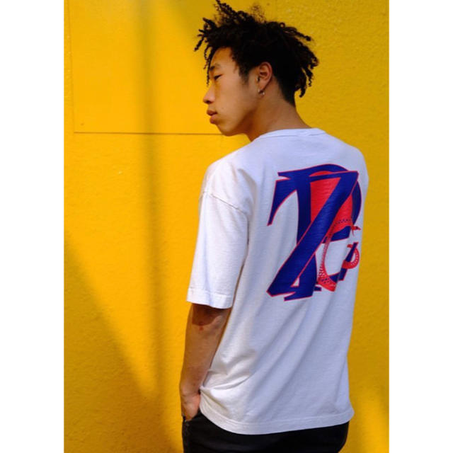 Champion(チャンピオン)のchampion verdyZEPANESE CLUB ガールズドントクライXL メンズのトップス(Tシャツ/カットソー(半袖/袖なし))の商品写真