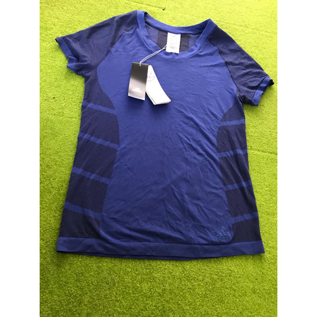 adidas(アディダス)のアディダス レディースTシャツ スポーツ/アウトドアのランニング(ウェア)の商品写真