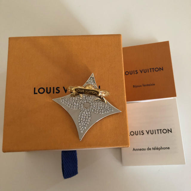 スマホアクセサリーLouisVuitton フォンリング フラワーストラス