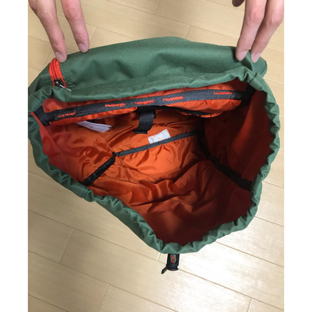 patagonia(パタゴニア)のシュッド様専用！パタゴニアのリュック 26L カーキ メンズのバッグ(バッグパック/リュック)の商品写真