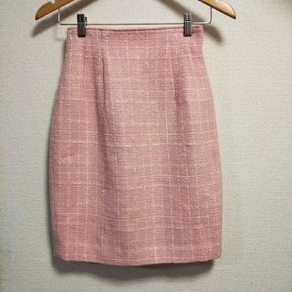 コロンブス(COLUMBUS)のみっちゃん様 専用   ガーリーなピンクのツィードのスカート 未使用(ひざ丈スカート)