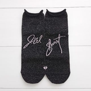 ジルスチュアート(JILLSTUART)のジルスチュアート 靴下 ロゴ入り 黒ラメ 新品 (ソックス)