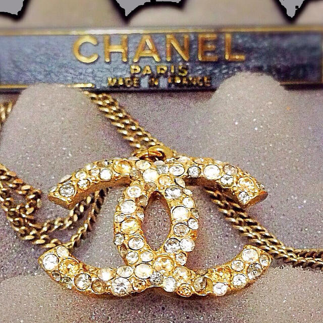 CHANEL(シャネル)の値下げシャネルネックレス ラインストーン レディースのアクセサリー(ネックレス)の商品写真